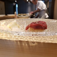 北新地 すし通 - 漬けまぐろ