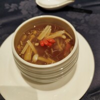 中国薬膳料理 星福 - フカヒレのスープ