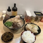 ラーメン猫猫 - 