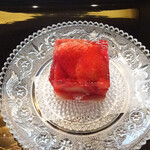 海老亭別館 - 苺のゼリーよせ