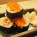 小皿のまぐろとさば。 - サバガリ