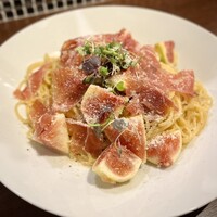 Fruits Bistro SABLIER - 