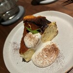 anonymous art cafe & bar - 