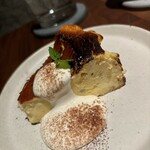 anonymous art cafe & bar - バスクチーズケーキ