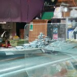 味の蔵どんつく - マスターの手になる戦艦ビスマルクのプラモデル。好事家のお客さんに譲渡された。