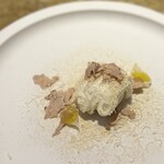 entre nous - そして、あのヤバい白を上乗せです♪