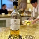 entre nous - まだ若いソーテルヌで、ソーヴィニヨン・ブランらしい爽やかさも残っていますが、この甘さやふくよかさが、あの絶品カルボナーラと完璧な相性を見せるのです♪