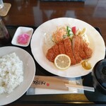 カフェテリア アメニティ - 日替わりランチ　豚ロースカツ定食