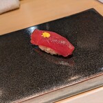 一㐂 - 漬けマグロ