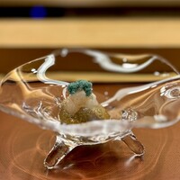 美会 - うめえー！昆布〆してあって和テイストなんだけどタイハーブのジュレが加わって「和×タイ」のコラボになってるの素敵！