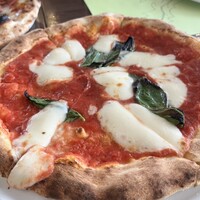 オステリアガウダンテ 神戸ハーバーランド店 - マルゲリータ