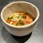 レストラン　ノリ　エ　ノジ - カリフラワーのフランにクマ海老のコンソメ
      ズワイガニを浮かべて