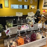 野菜がおいしいレストラン LONGING HOUSE - 野菜ブュッフェコーナー