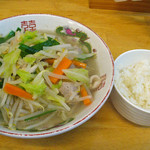 タンメンしゃきしゃき -  タンメンシャキシャキ新橋店（タンぎょうセット・1,000円のタンメンとお昼無料のライス）