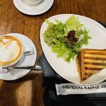 モンディアルカフェ328 - 