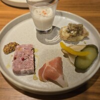 洋食ビストロ 一方美人 - 前菜