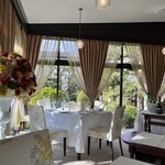 邸宅レストラン　雅俗山荘 - 庭園の見える洗練された空間