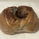 トリュフベーカリー - ゴルゴンゾーラとはちみつ