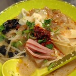 屯舍 麻辣湯 元町店 - 