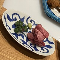 肉割烹 岡田前 - 