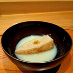食堂うゆき - ⚫揚げ物
「海老芋唐揚げ 白味噌仕立て」