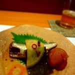 鮨 おさむ -  鰯の梅煮・・