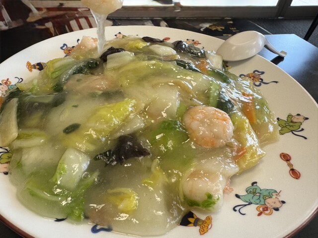 郡山の本格中華「呂望 岱山亭」- 味と雰囲気が魅力のランチ・ディナー