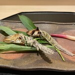 味幸 - 頭と骨は唐揚げに