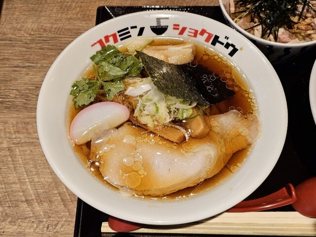 コクミンショクドウ エルム五所川原店のラーメン | 五所川原のおすすめ店