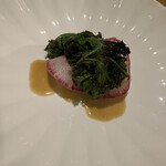 saint M - （前菜2）
      宮崎産”アオリイカ”と漬け物風“紫大根”と
      ケールのソテーと柑橘ソース