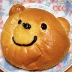 フレッシュベーカリー・グリム - グリムのくまさん　183円(税込)