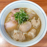 中華そば 西川 - ワンタン中華そば＋味玉