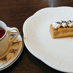 カフェ ド シュシュ - スイートポテトのケーキ