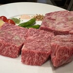 焼肉 たて×よこ - 美しい✨️