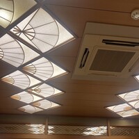 京料理 木乃婦 - 照明もデザインが凝ってました