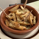 サパテロ - 本日のフライドボテトアンダルア風　シェリービネガーが効いていて美味