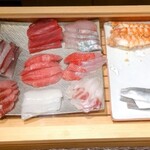 鮨裕 - このネタ箱に夢と幸せが詰まってるよ♪♡