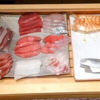 鮨裕 - このネタ箱に夢と幸せが詰まってるよ♪♡