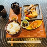 鳥と手打ち蕎麦 とり数寄 銀座ノボ店 - 