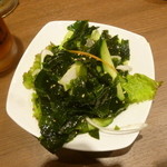 焼肉 鶯谷園 -  わかめサラダ