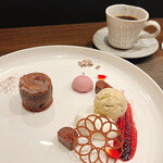 CHOCOLATERIE SANDGLASS - 