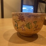 萬御菓子誂處 樫舎 - 鳥獣戯画にも鹿！かわいい