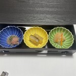 ふく料理 しのだ - 左からふくの酒盗和え、煮凍、南蛮漬け