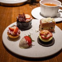 ERUTAN RESTAURANT BAR - 