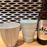 あじふらい てしお - ジンソーダ割りとビール