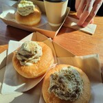 GROOVE DOUGHNUTS - 