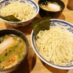 麺座 風水 - 