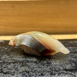 鮨旬美西川 - シマアジ