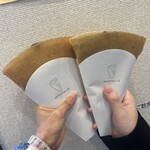 オザキクレープ - ・栗のクレープ
      ・粒あん抹茶ホイップ