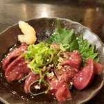 イザカヤキツネ - 